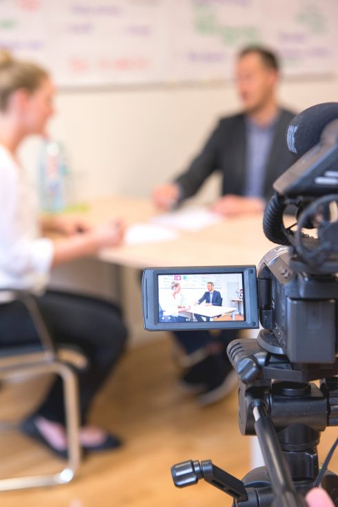 Schulung von Vertriebsmitarbeitern mittels Video Training